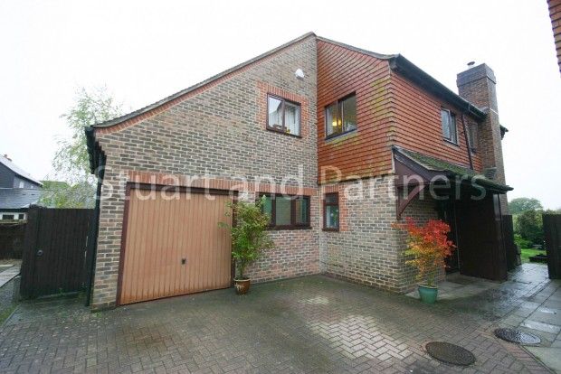 Thumbnail Detached house to rent in Swan Close, South Chailey