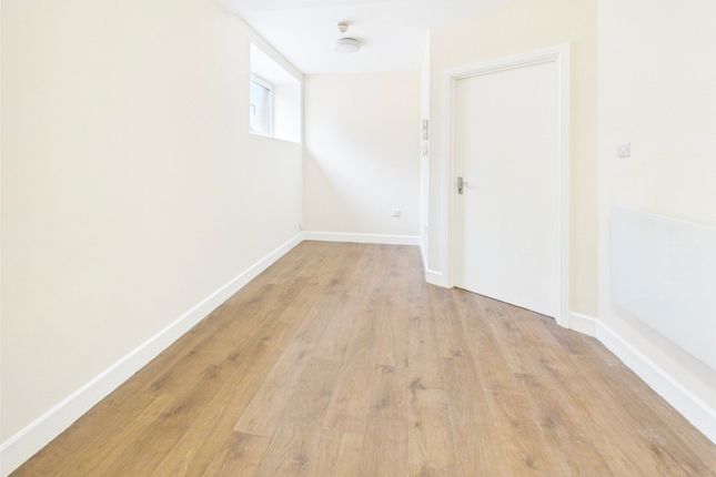 101, Holly Road, Twickenham photo 3