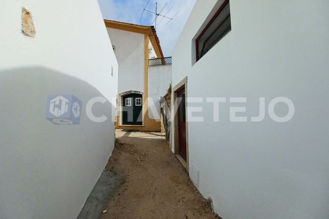 Detached house for sale in Carregueiros, Carregueiros, Tomar