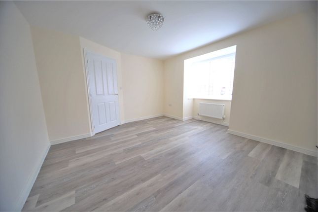 15, Sandpiper Close, East Tilbury photo 4