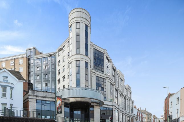 Flat for sale in Commercial Road, Bournemouth