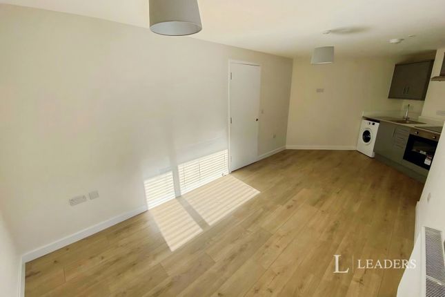 14 Willmore House, Bretton Green, Peterborough photo 2