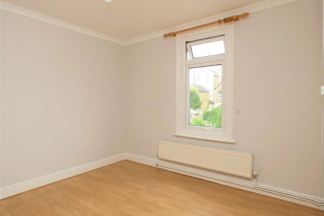 Terraced house to rent in St. Johns Road, Faversham