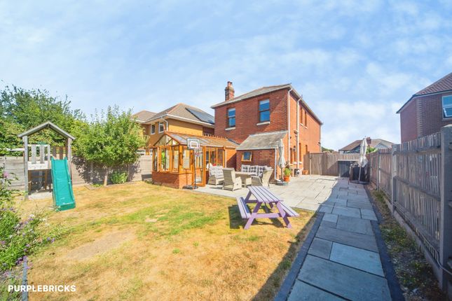81, Peartree Avenue, Southampton photo 4