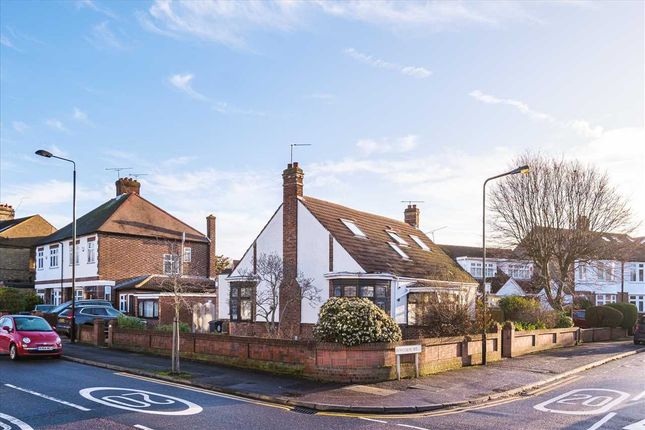Thumbnail Detached house for sale in The Avenue, Highams Park, London