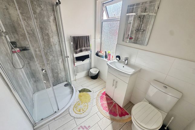 Room C, 43, North Eastern Road, Doncaster photo 3