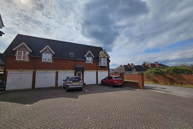 Maisonette for sale in Shelfield Close, Hockley Heath, Solihull