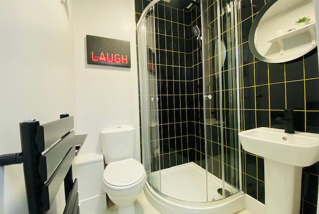 Room 3 - Double Ensuite