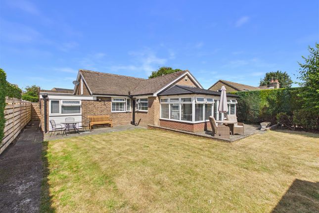 3, Holmesfield Road, Dronfield photo 2