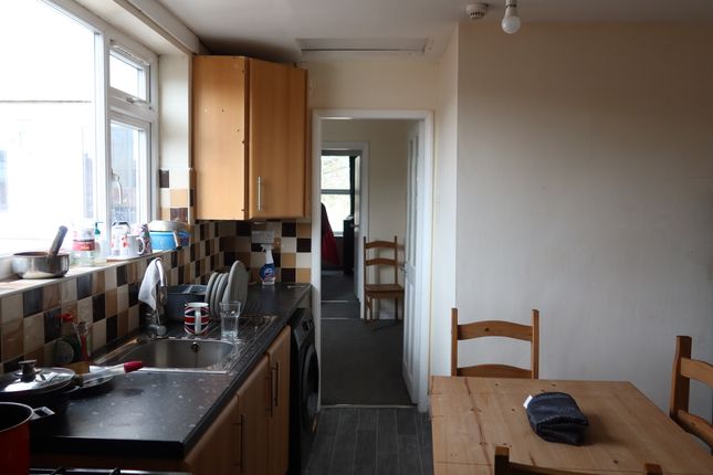 Flat to rent in Gregory Boulevard, Nottingham