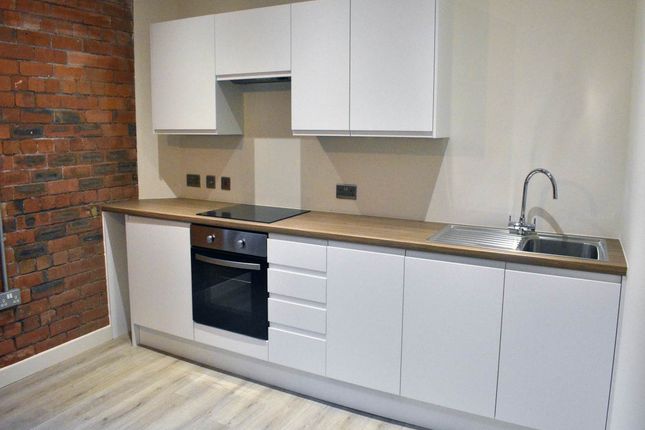 11, 11 Conditioning House, West Yorkshire photo 2