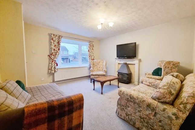 36, Ancaster Drive, Sleaford photo 2