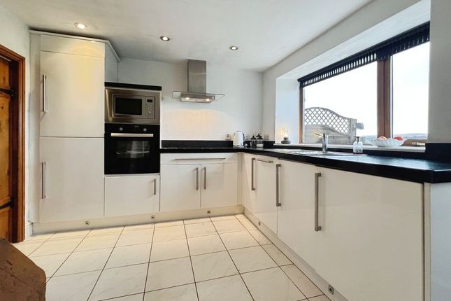 835, Bradshaw Road, Bolton photo 4