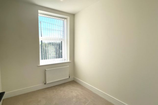 Property to rent in Doncaster Road, Mexborough