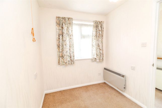 14, Kingsmeadow, Bierton, Aylesbury photo 4