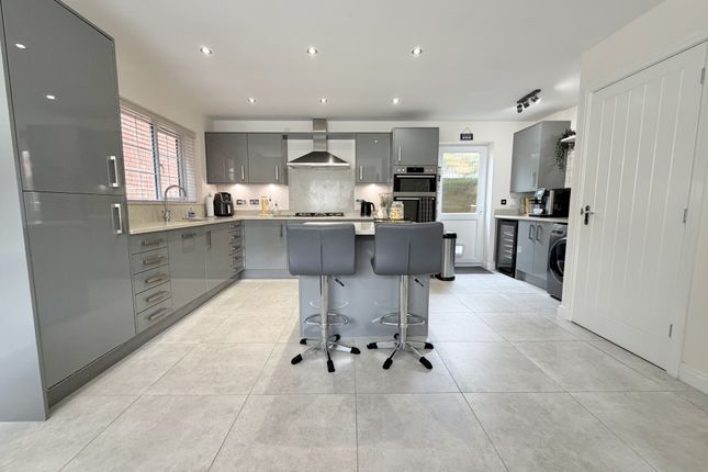 11, Drysdale Avenue, Thornton photo 4