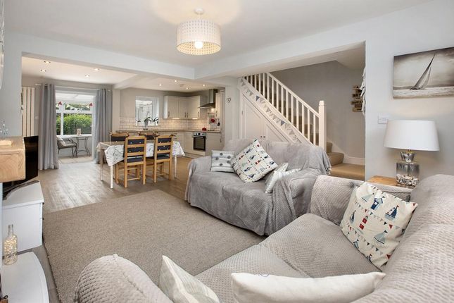 9 Clifford Close, Teignmouth photo 2