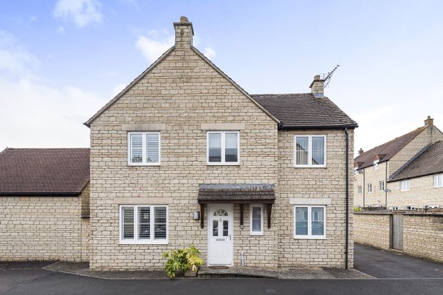 Detached house for sale in Woodrush Gardens, Carterton, Oxfordshire