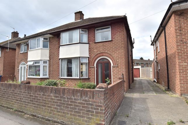 Barns Road Cowley Oxford Ox4 3 Bedroom Semi Detached House For