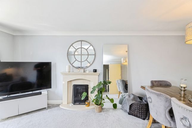 65, Hudson View, Bradford photo 3