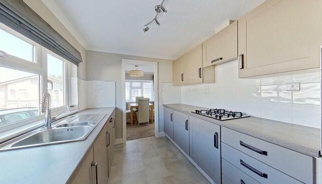 12, Cherry Blossom Drive, Herne Bay photo 3
