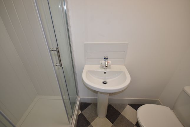 Flat 1, 116, Victoria Road West, Thornton-Cleveleys photo 5