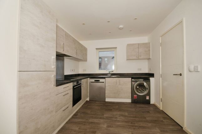 6, Comley Drive, Derbyshire photo 3