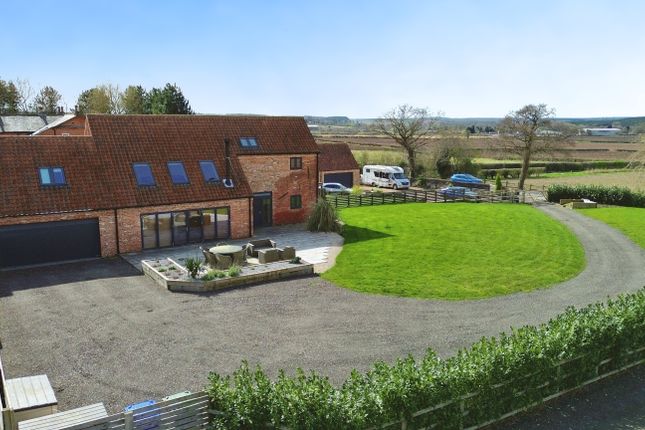Thumbnail Barn conversion for sale in Dale View, Great North Road, Markham Moor, Retford, Nottinghamshire