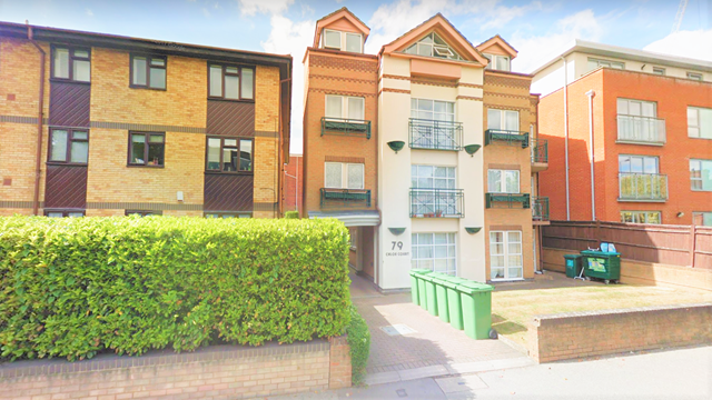 Thumbnail Flat to rent in Chloe Court, Worple Road, Wimbledon, London