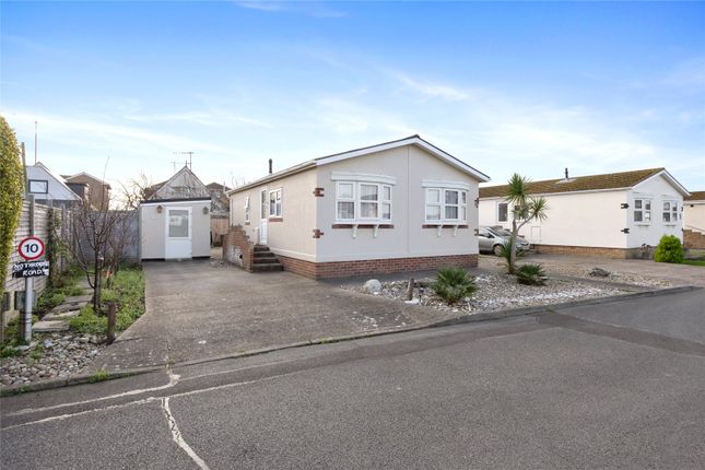 2-bed caravan on 28, The Fairway, Lancing, £190,000