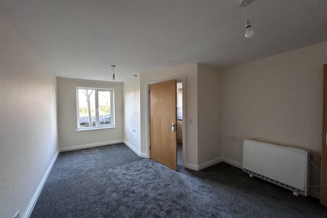 6, Magnolia Grange, 2-4 New Bristol Road, Worle photo 4