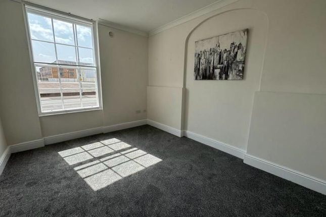 Flat 2, Willow House, Taunton photo 2