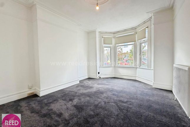 52, Ramuz Drive, Westcliff On Sea photo 4