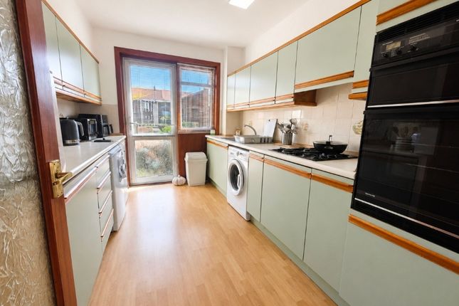 Overton Mains, Kirkcaldy photo 4