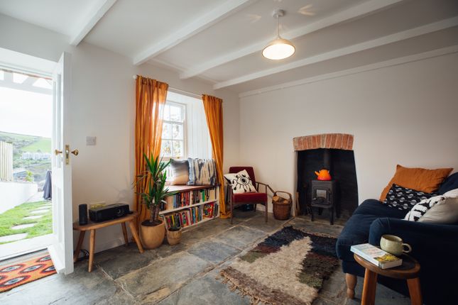 92 Fore Street, Port Isaac photo 3