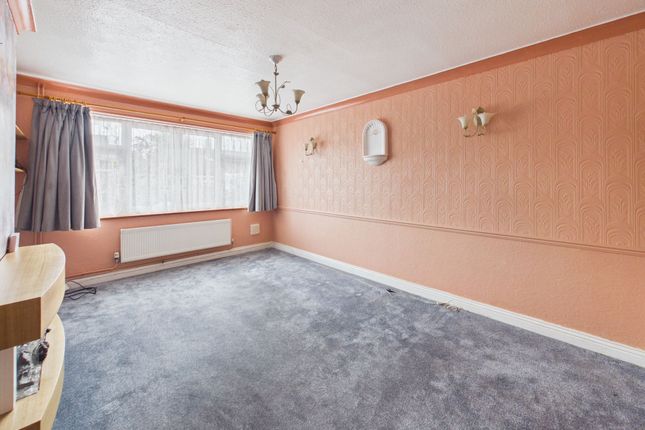 45 Hardwick Avenue, Sutton-In-Ashfield photo 3
