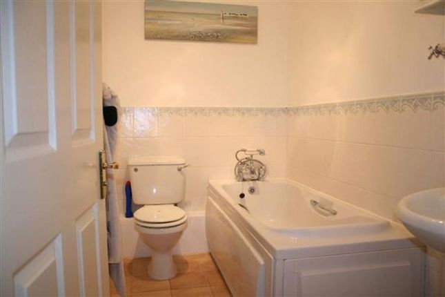3, The Wrangle, Weston-Super-Mare photo 2