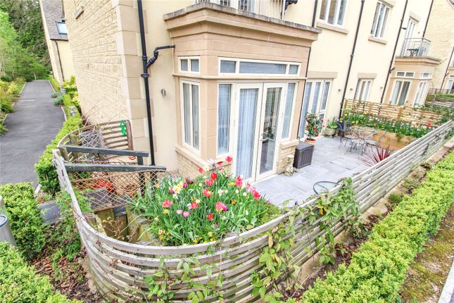 Thumbnail Flat for sale in Stratton Court, Stratton, Cirencester, Gloucestershire