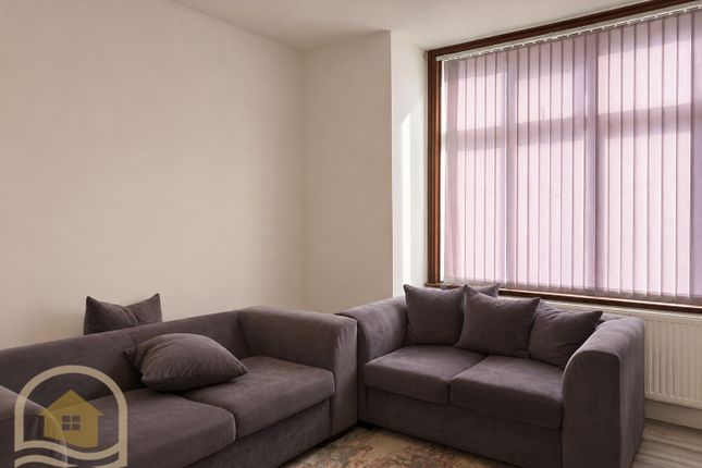 Flat 1, 134, Abbotts Road, Southall photo 2