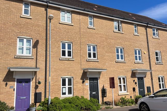 17, Banks Crescent, Stamford photo 2