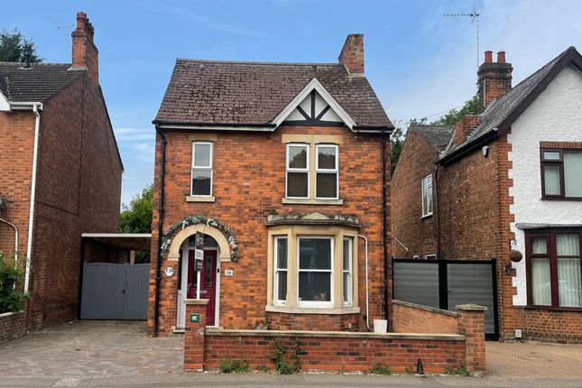 3-bed detached on 14 Fletton Avenue, Peterborough, £325,000