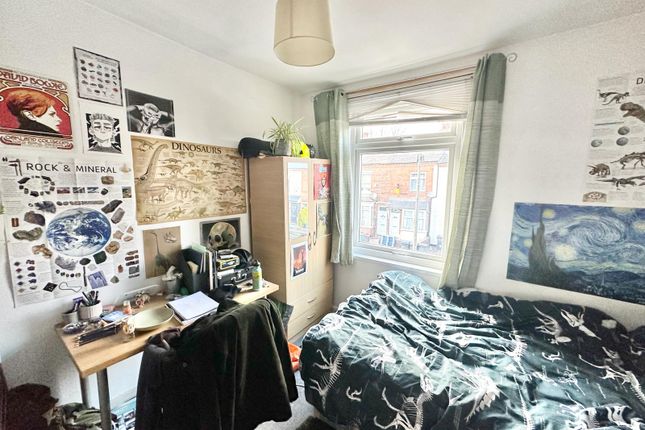 Shared accommodation to rent in Winnie Road, Birmingham