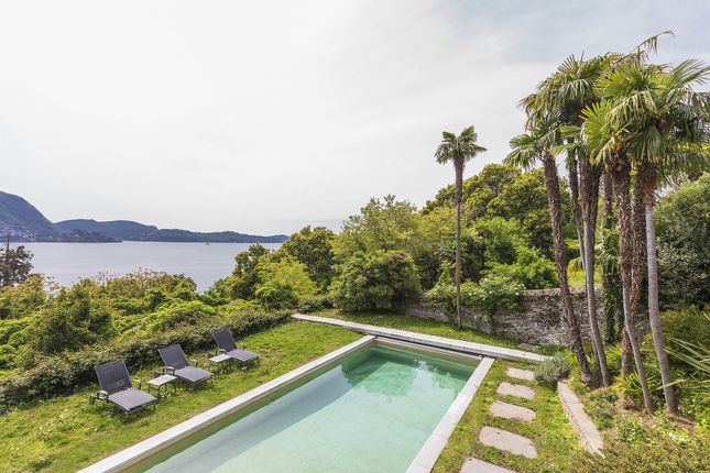 Property for sale in Magnificent 1930's Villa, Via Costanza, Verbania, Lake Maggiore, 28921