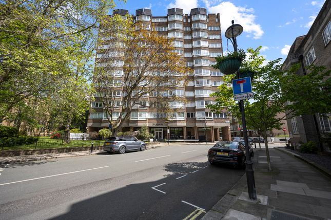 Flat for sale in Southacre, Hyde Park Crescent, London