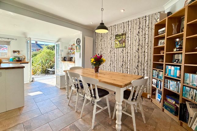 16, Lester Road, Gosport photo 4