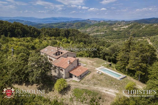 Farmhouse for sale in Città di Castello, Umbria, Italy