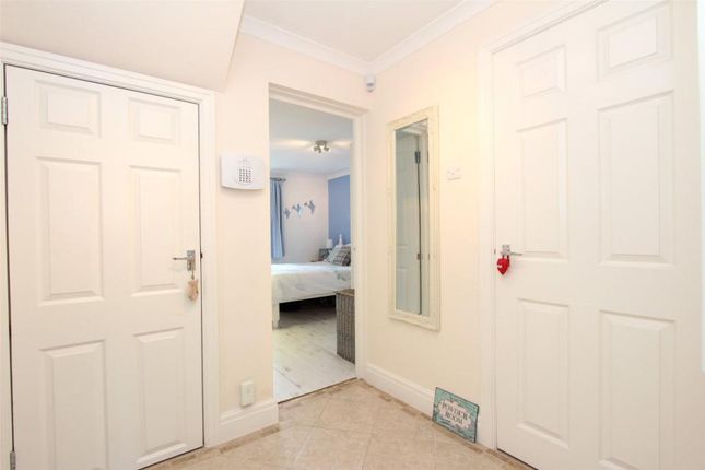 Maisonette for sale in Dell Road, Watford