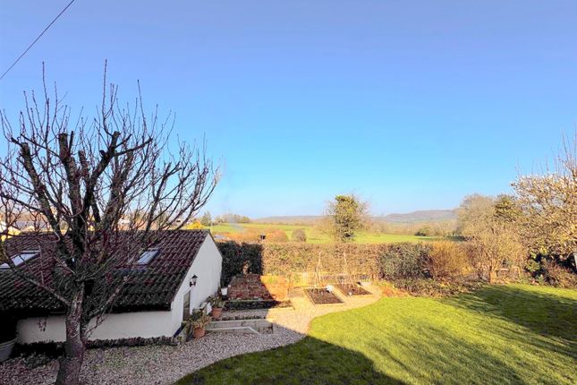 2 The Gables, Bosbury Road, Malvern photo 2