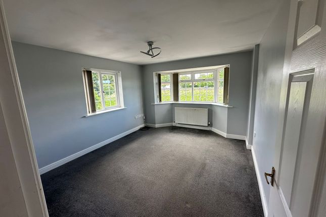2, Lister Court, Low Road West, DONCASTER photo 5