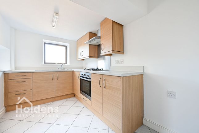 14 Derby Road, Preston photo 2